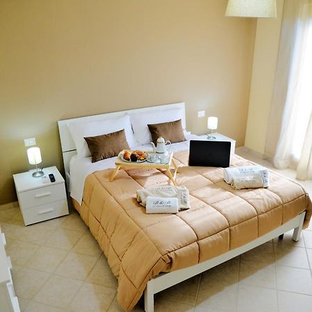 B&B La casa di Betty Albanella Esterno foto